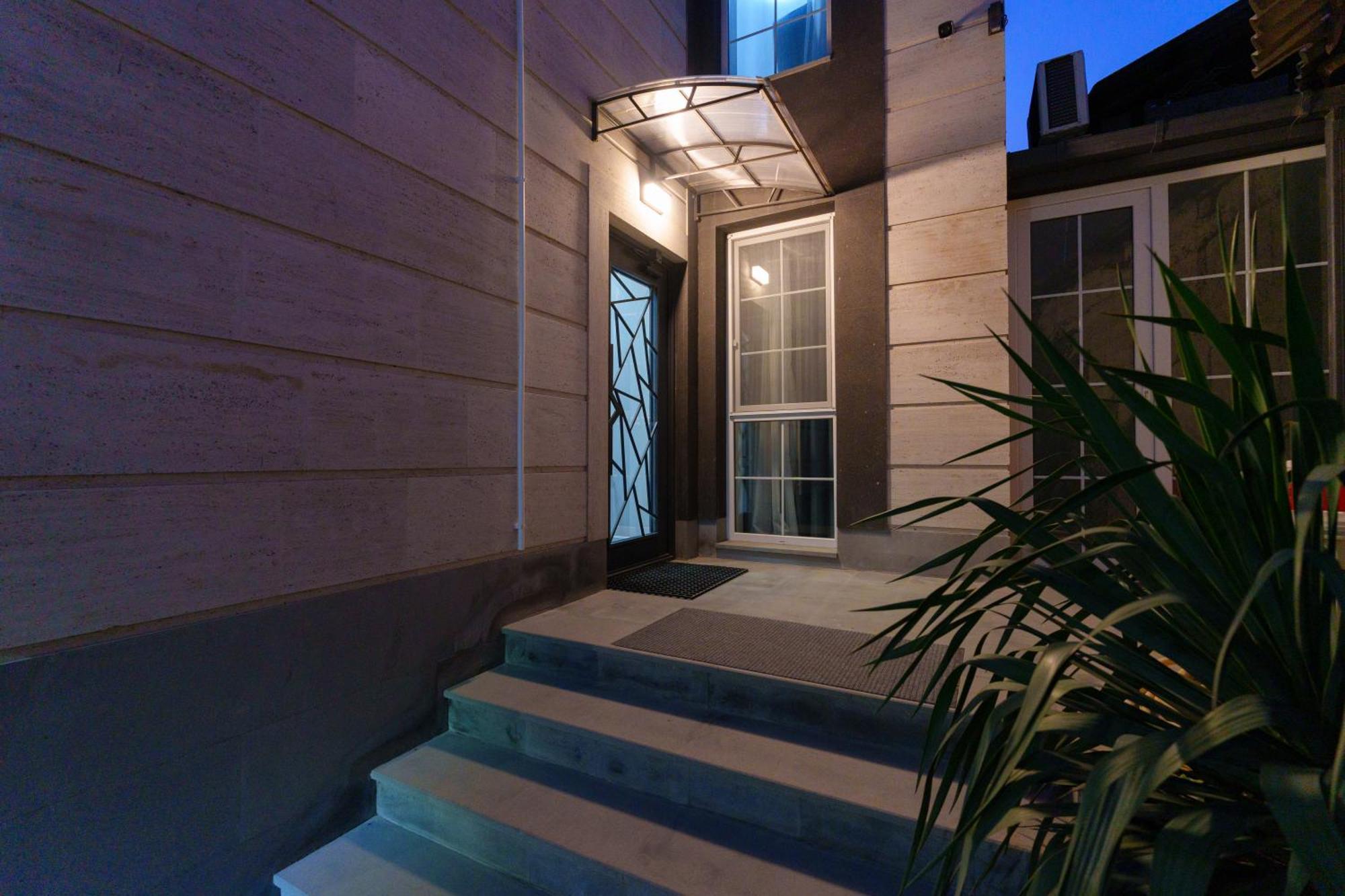 Gh Family Hotel Erivan Dış mekan fotoğraf