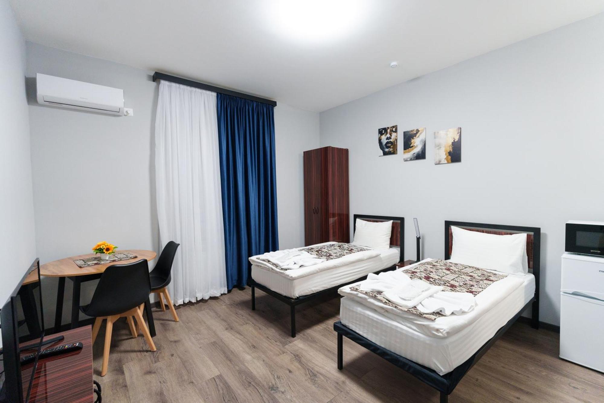 Gh Family Hotel Erivan Dış mekan fotoğraf