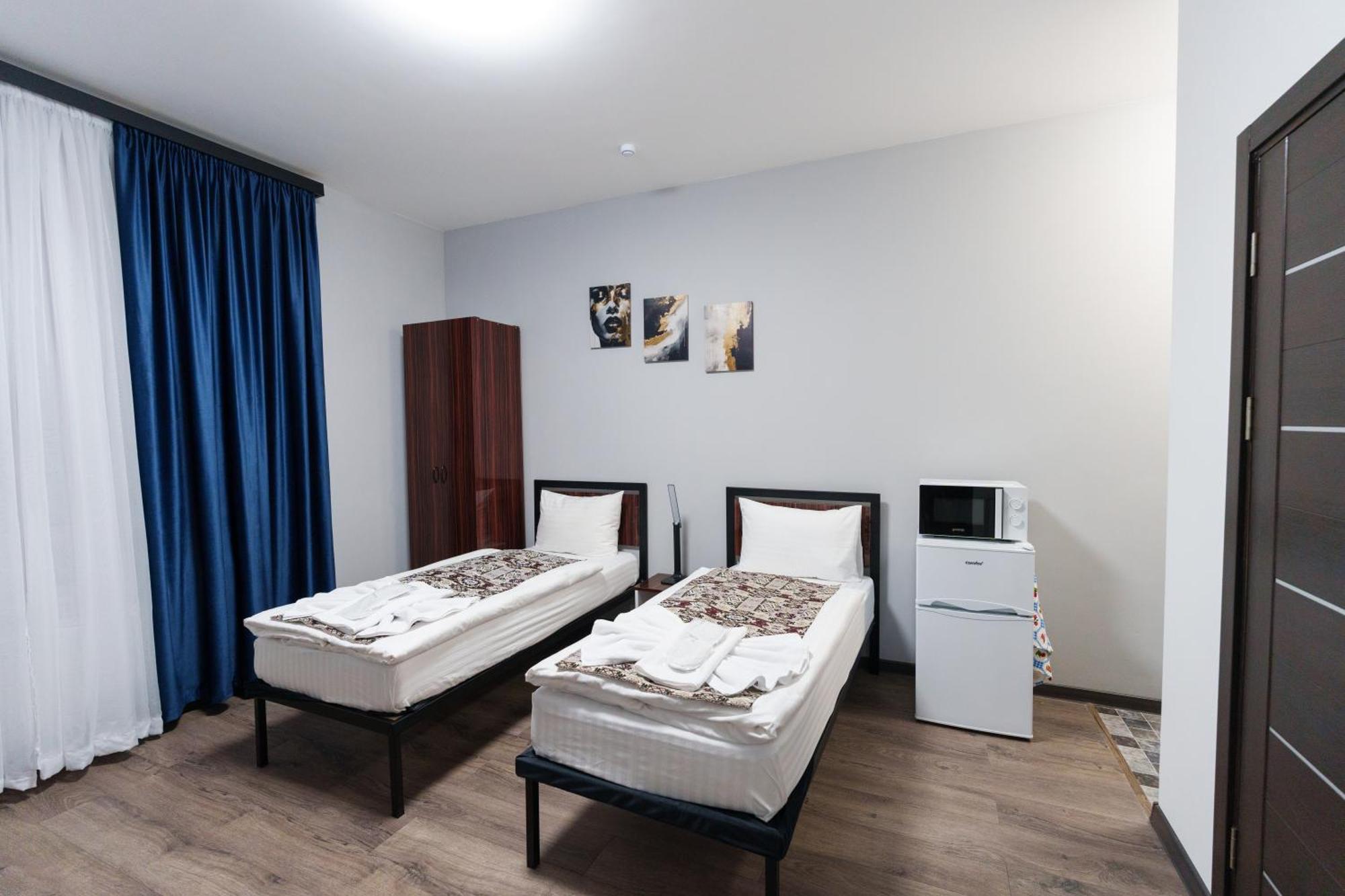 Gh Family Hotel Erivan Dış mekan fotoğraf