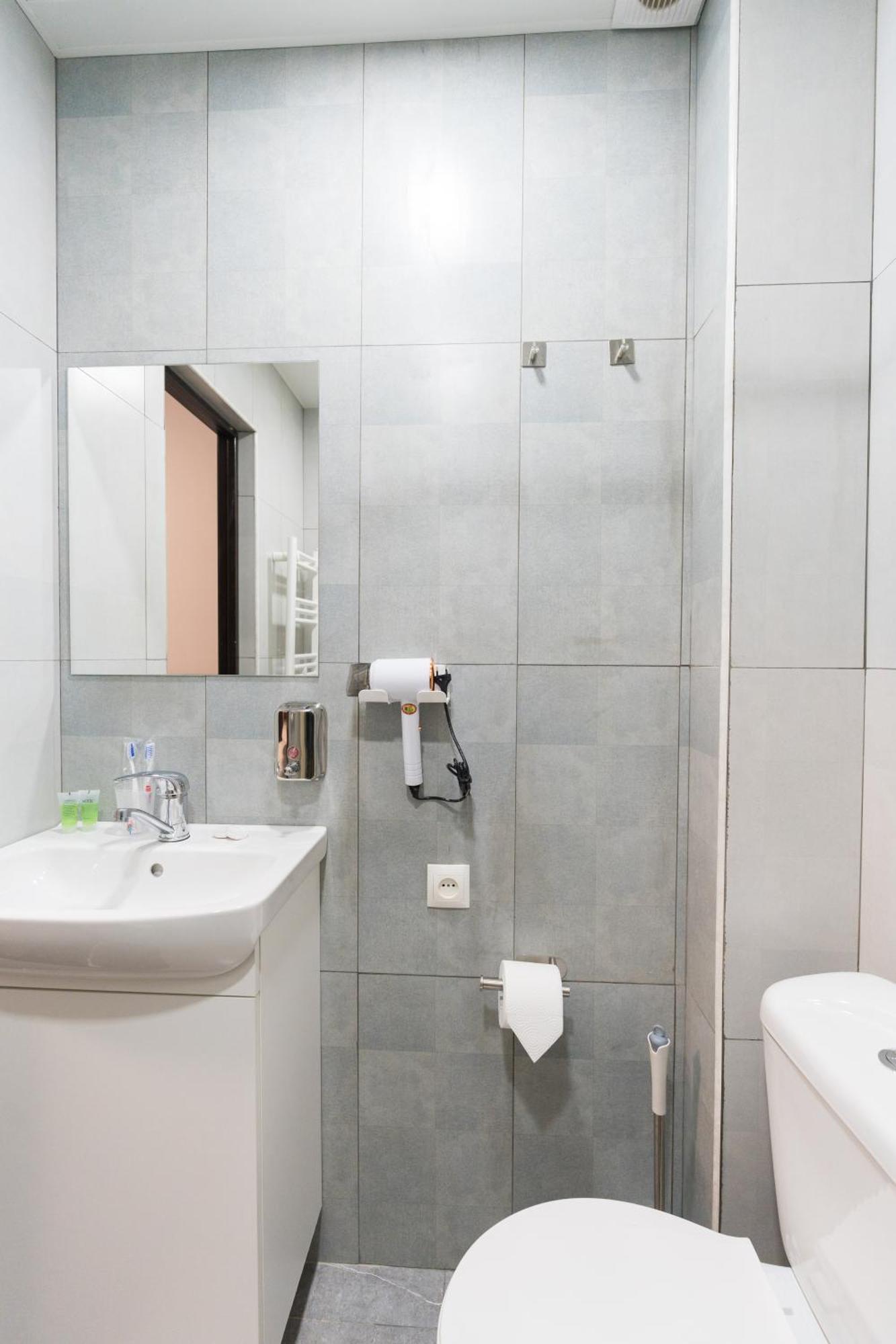 Gh Family Hotel Erivan Dış mekan fotoğraf